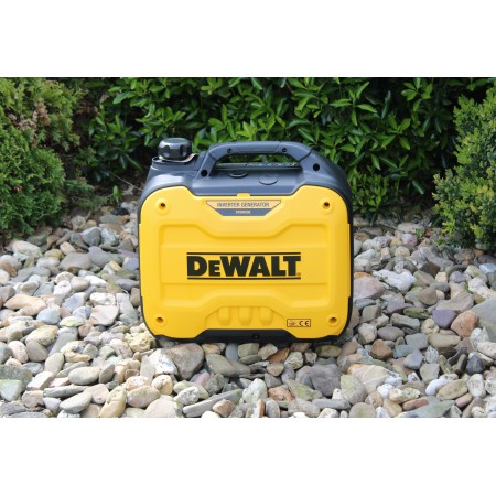 Инверторен бензинов генератор DeWalt DXGNi20E, 2000W, 230V
