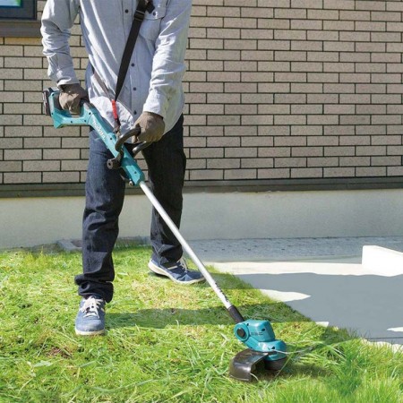 Акумулаторен тример Makita DUR193Z, LXT, 18 V, 260 мм, без батерия и зарядно