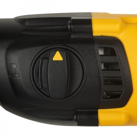 Перфоратор DeWALT акумулаторен без батерия и зарядно, SDS-plus, 18 V, 2.6 J, DCH133NT
