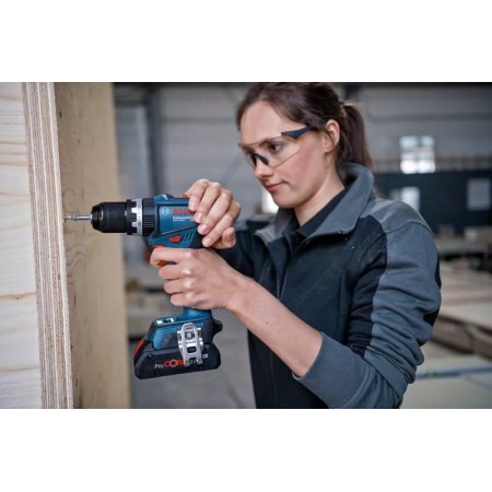 Акумулаторен ударен винтоверт BOSCH GSB 18V-90 C 06019K6104 с 2 батерии 4 Ah, зарядно и куфар, 06019K6104