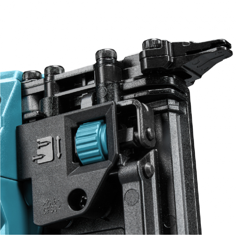 Такер Makita акумулаторен за гвоздеи с 2 батерии и зарядно, 40 V, 2 Ah, 18GA, 15-40 мм, FN001GA201 - Акумулаторни такери за пирони