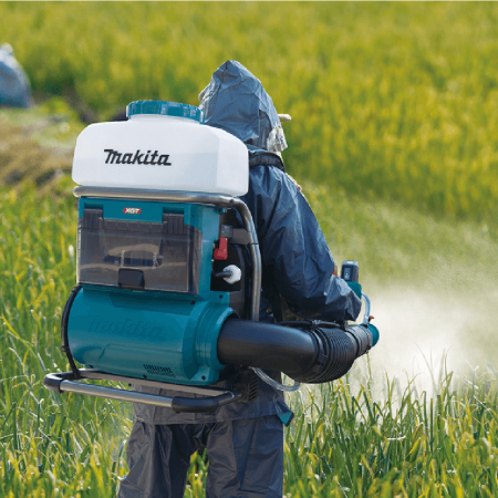 Професионална акумулаторна пръскачка Makita PM001GZ01, XGT, 40 V, 15 л, 180-1400 мл/мин + ПОДАРЪК от Макита България - батерия XGT BL4040F